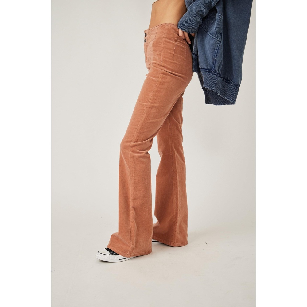 WE THE FREE Women's Sunburn Retro High Waist Jayde Corduroy Flare Jeans Size 32 - Picture 10 of 13